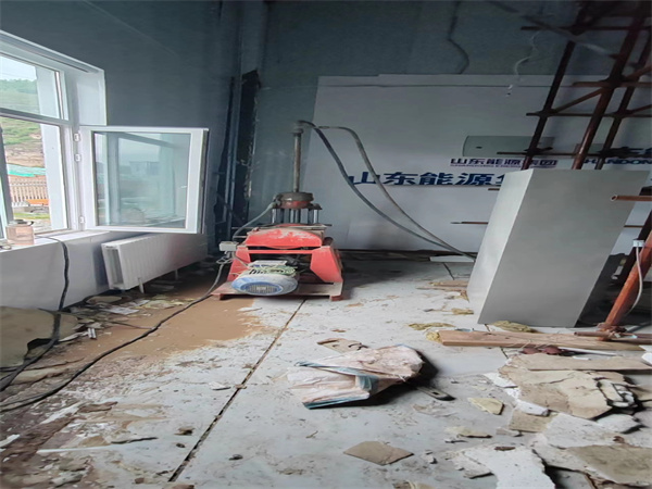 监利地基基础下沉墙体裂缝加固注浆顶升施工